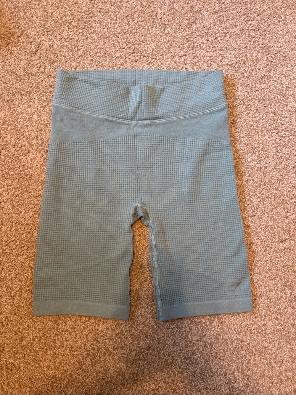 Gymshark High-Waist Seamless Biker Shorts - Sage Green